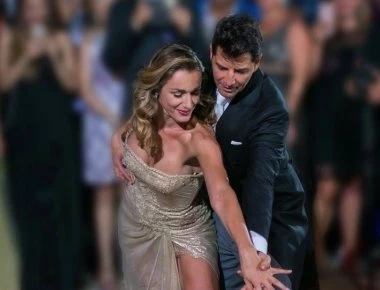 Σ.Ρουβάς - Κ.Ζυγούλη: Ποζάρουν με τα παιδιά τους και εύχονται «Χρόνια Πολλά» (φωτό)